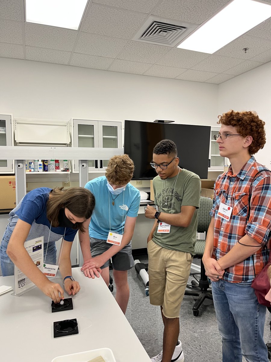 NanoEarthVT's tweet photo. @NanoEarthVT hosted high school students from eight different states during @VT_Science's Explore Physical Sciences Camp! Students learned about #nanotechnology in #earth and #environmental #research!
#nsf #ictas #VirginiaTech https://t.co/xZKdpAIlfL