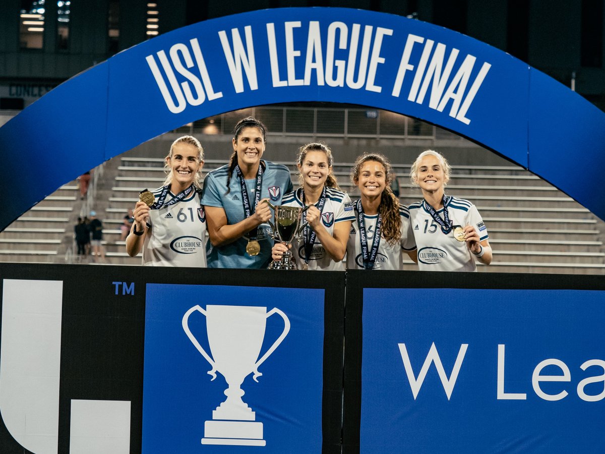 TormentaAcademy's tweet photo. CHAMPIONS 🙌

Congratulations to Erin O'Hearn, Sydney Martinez, Isabella Gutierrez, Helen Gutierrez and Lauren O'Hearn on representing our Academy in the @USLWLeague Final on Saturday! https://t.co/wBZY8rc9wJ