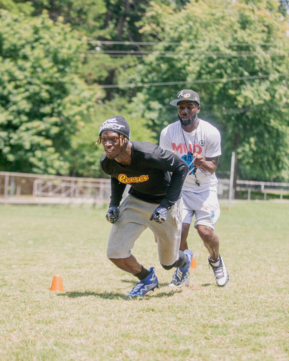 Coach Steph Brown tweet media