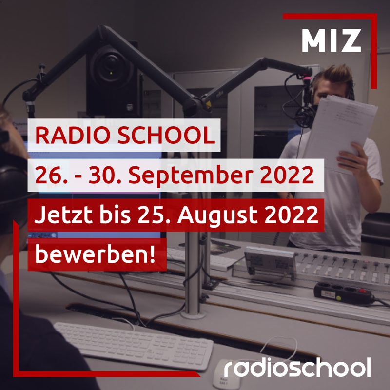 MIZBabelsberg's tweet photo. Die MIZ #RADIOSCHOOL ist zurück! Nach zwei Jahren Online-Workshops kommt das kostenlose Programm zwischen dem 26. &amp; 30. September 2022 wieder vor Ort ins MIZ zurück. Bewerbt euch noch bis zum 25. August 2022. Mehr Infos gibts in den Slides und auf unserer Webseite.