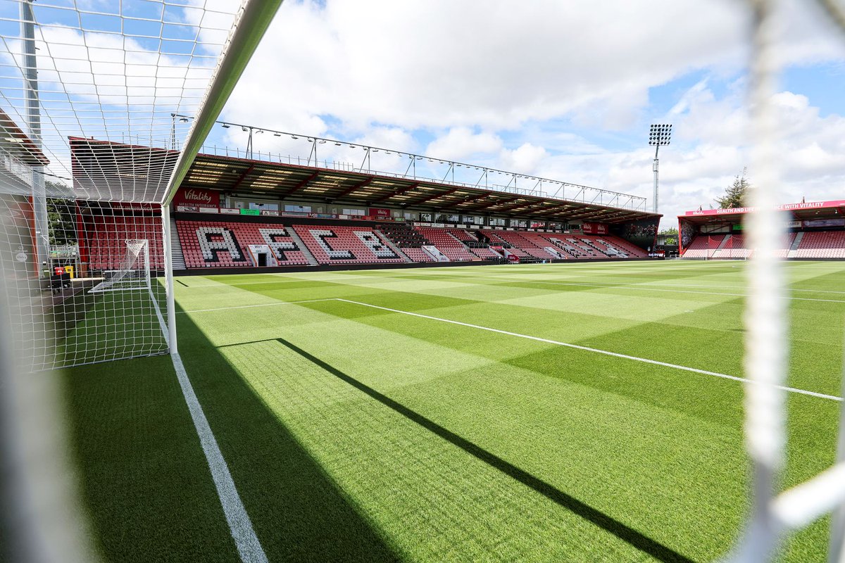 afcb_events's tweet image. Special competition 🎁 

We've got two pairs of hospitality tickets to give away for this weekend's friendly against Real Sociedad! 

Just retweet this tweet to enter and we'll pick winners tomorrow 🤩