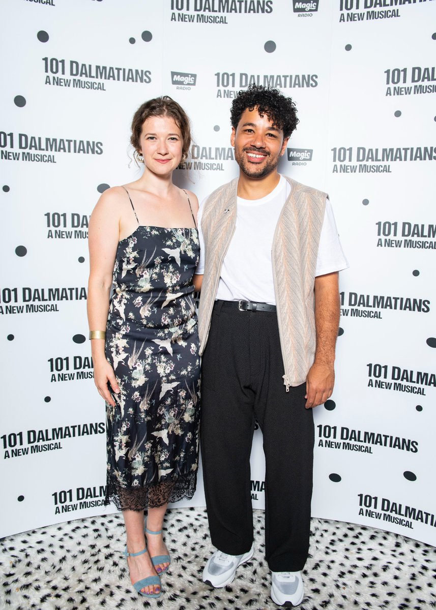 OpenAirTheatre's tweet photo. Look who we've spotted! 🐾

Here's our wonderful (and very colour-coordinated) #101Dalmatians company celebrating after their Press Night performance.

Full gallery: https://t.co/LJmG9pd8jO

#OAT2022 https://t.co/D65y2uw5gk
