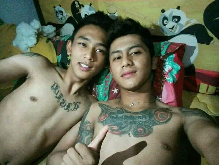 TBandung71's tweet photo. Malam gayz. #gaybrondong #gaysange #gaycoli https://t.co/bvPM1vrG7g