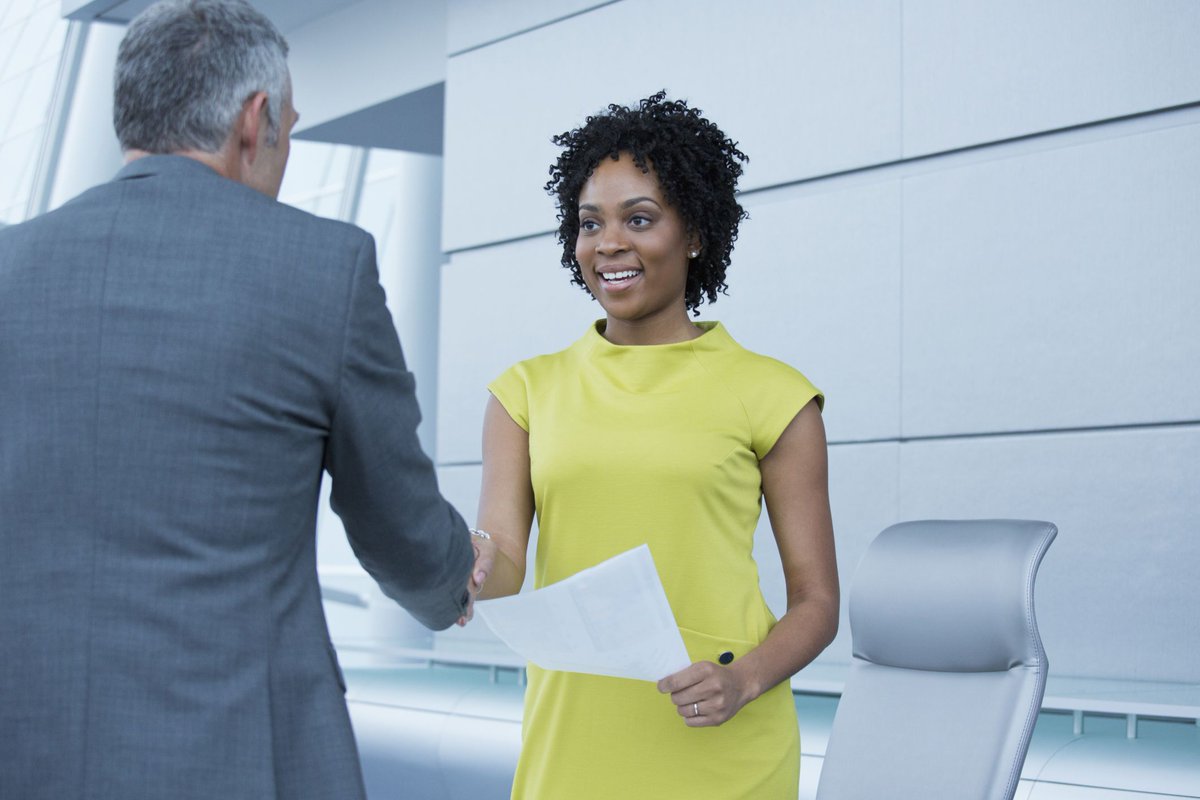 Here's how you can use your nonverbal communication skills in a job interview. #goals #personaldevelopment  cpix.me/a/149109954