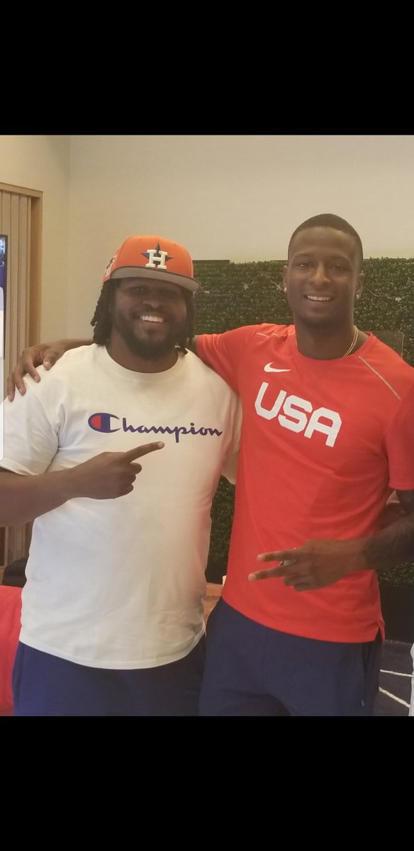 ThompsonChs's tweet image. Congratulations @IamChampallison 
Tx High School champ✅
20U World Jr. Champ ✅
SEC Indoor/Outdoor champ ✅
NCAA OUTDOOR champ ✅
World CHAMPION ✅
Olympic champion:  loading...

There are NO LIMITS on this young man.
@Clements_Track #HWPO