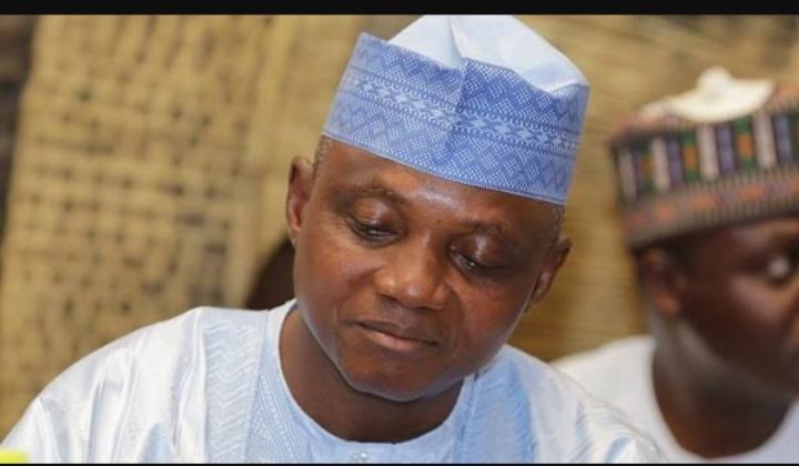 bidlinestv's tweet photo. The Senior Special Assistant, Media and Publicity to President Muhammadu Buhari, used to send him documents to frustrate former president, Olusegun Obasanjo.

#KachaErem
#Reporting
#Bidlinestv

https://t.co/sMvNiQhLKV https://t.co/Tn4tjt6uVX