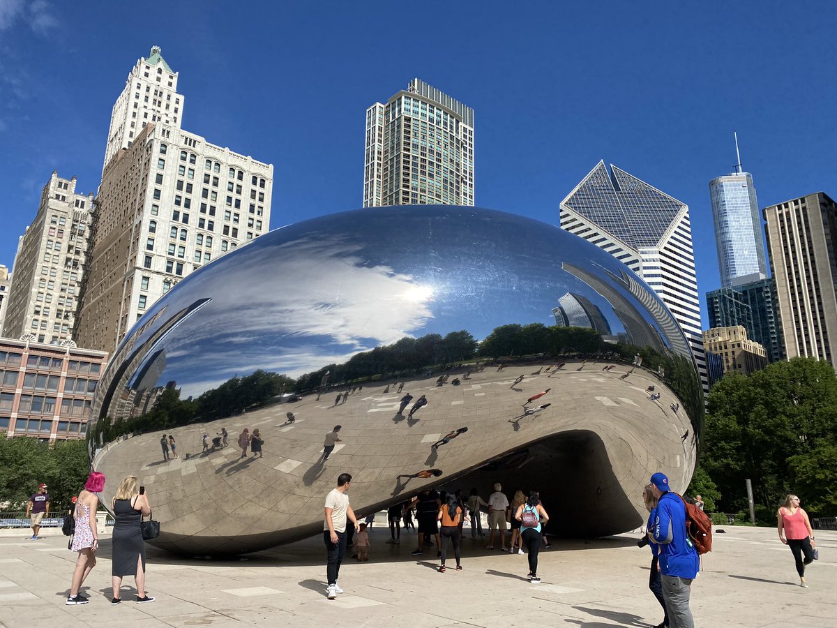 NienhausLab's tweet photo. Quick sightseeing tour with @colettems_5 before heading back to Tallahassee! #beamtime #argonne #chicago https://t.co/n2icC0RZjF