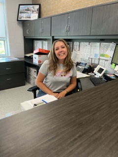 cupe1628's tweet photo. Most people think all educational workers are off all summer - thank goodness the CUPE 1628 office staff of our balanced schools (Ray Lawson/Roberta Bondar/Tony Pontes) return to the school today to get things ready for a successful 2022-2023 school year! https://t.co/GDSv2sitaI