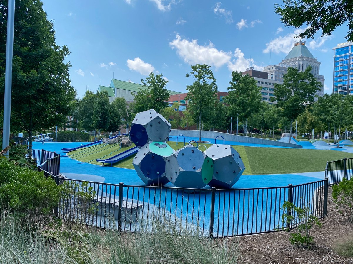 The Sociable Adventurer tweet media