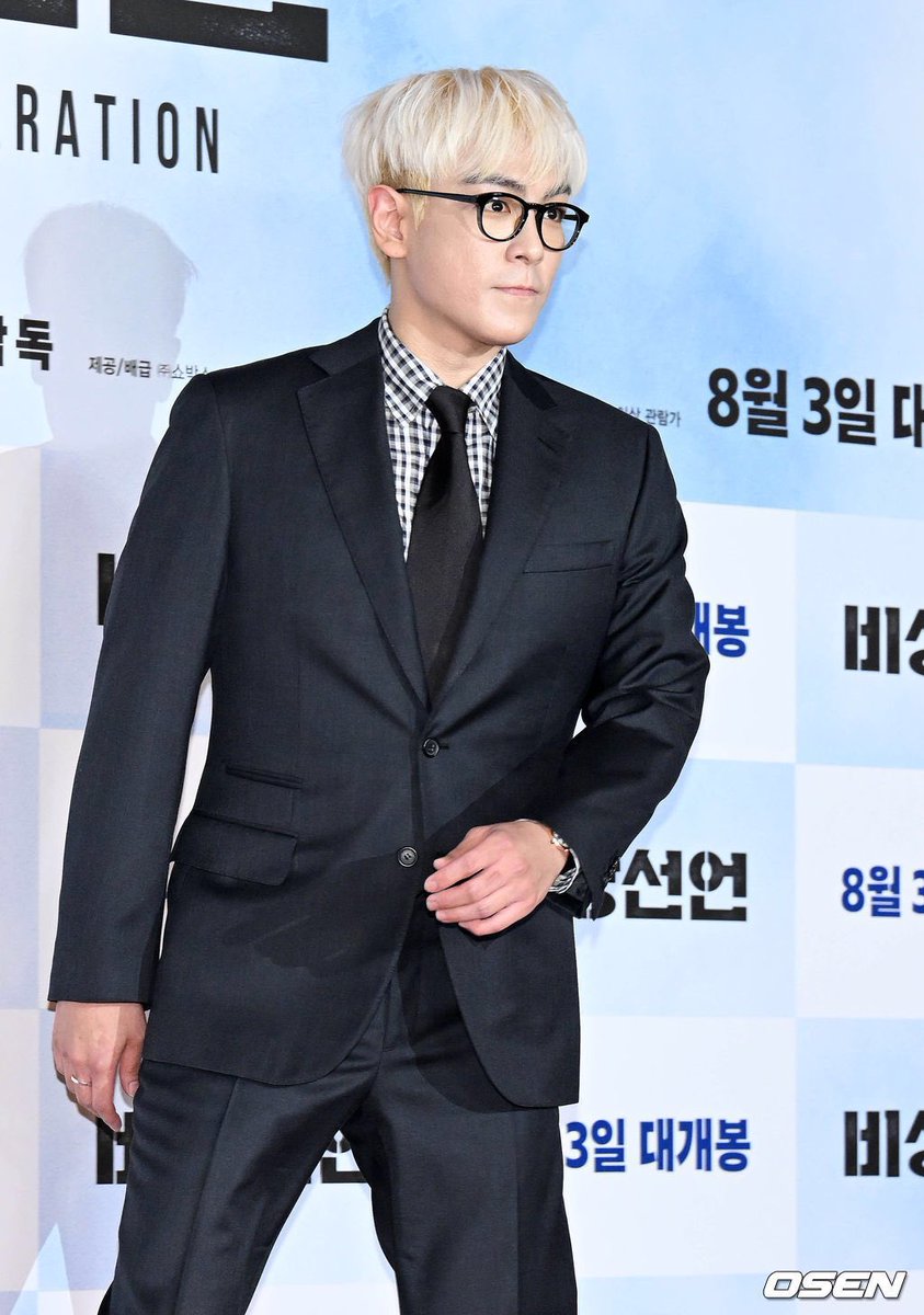 tttoptier's tweet photo. Looking good sir 😎

#BIGBANG #TTTOP #ChoiSeungHyun https://t.co/cgLDJeVO7c