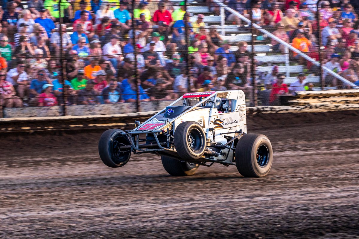 Gas City Indiana Sprint Week gallery is now up. Check it out! #ISW22 

…city-i69-speedwa.indyracingimages.com/set/32f4532d-4…