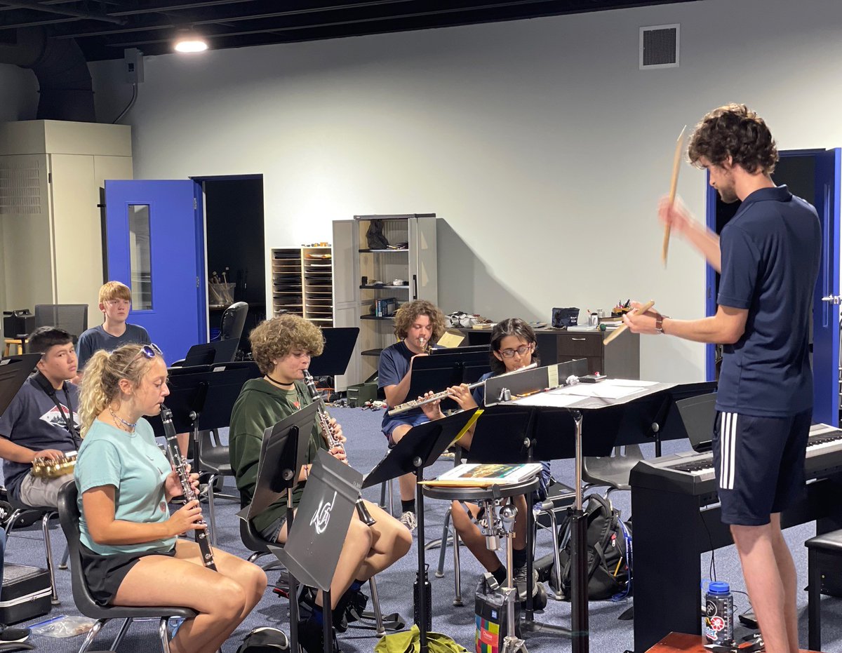 thefalions's tweet photo. The FA Lion Band is prepping for a new season of halftime entertainment and pep songs! That's music to our ears!
#FoundationAcademy #FALions #TildenCampus #WinterGarden #ChristianEducation #FABand #BandCamp #HeartofaLion #Musictomyears https://t.co/6PJ39DTLNc