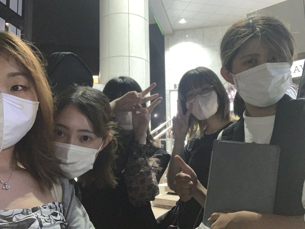 forestcatMANMA's tweet photo. 【新宿ロフトの夏祭り2022 前哨戦】
📍新宿LOFT

今回もとっても楽しくライブをさせて頂きました！来てくださった方々、対バンの方々、スタッフの方々、皆様ありがとうございました！！！

次のライブはかなり先になってしまって秋頃になります🥲その時は是非森の中のねこまんまを見に来てください👀🤍 https://t.co/OrBGRJibwG