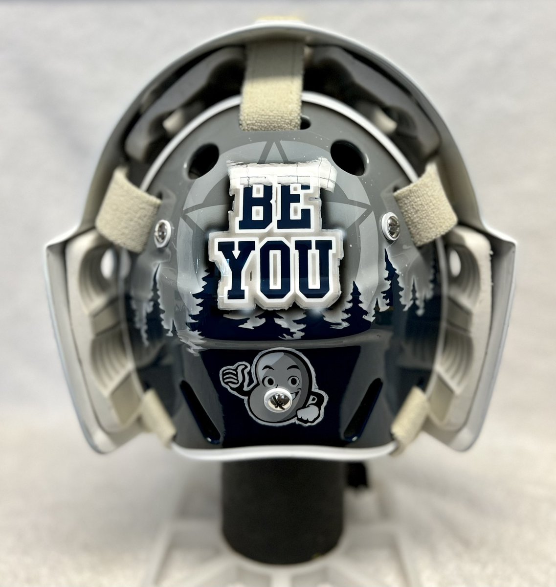 HelmetHead_D's tweet image. Heading home today is @Jbothun @PennStateWHKY mask. Excited and great full for the opportunity to paint for Penn State and want to wish Josie the best of luck this year!!! #NoWhiteBuckets #HHdFamily