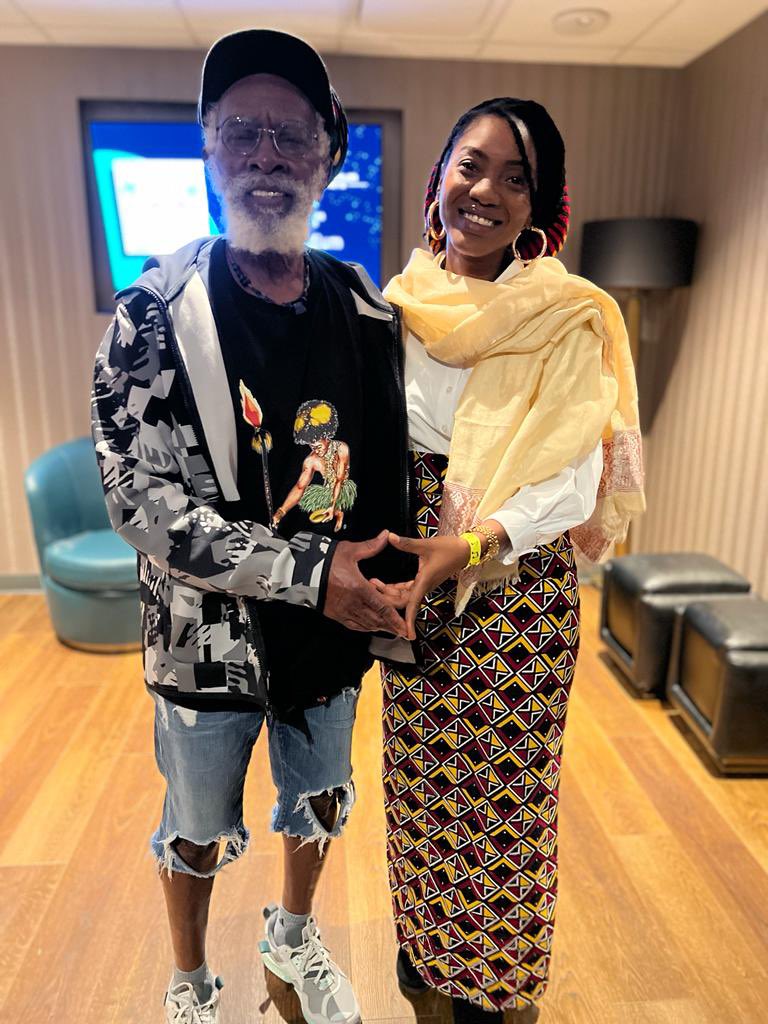 IAMRAPCHA's tweet photo. Living legend Burning Spear alongside lioness in the jungle Hempress Sativa
๐๐ https://t.co/GSLVL7C0v9