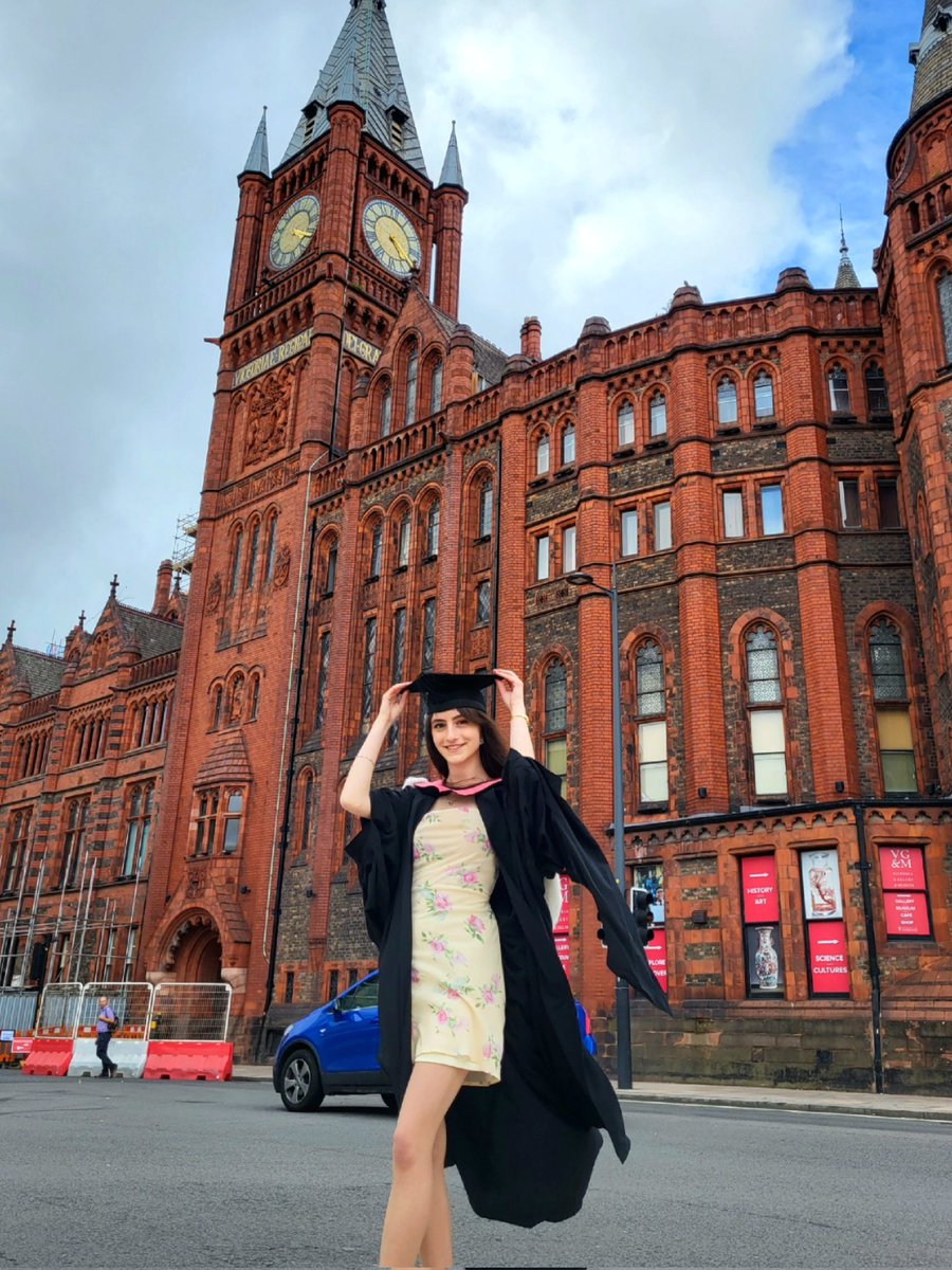 So proud of my gorgeous sister for graduating! Congrats #LivUniGrad x