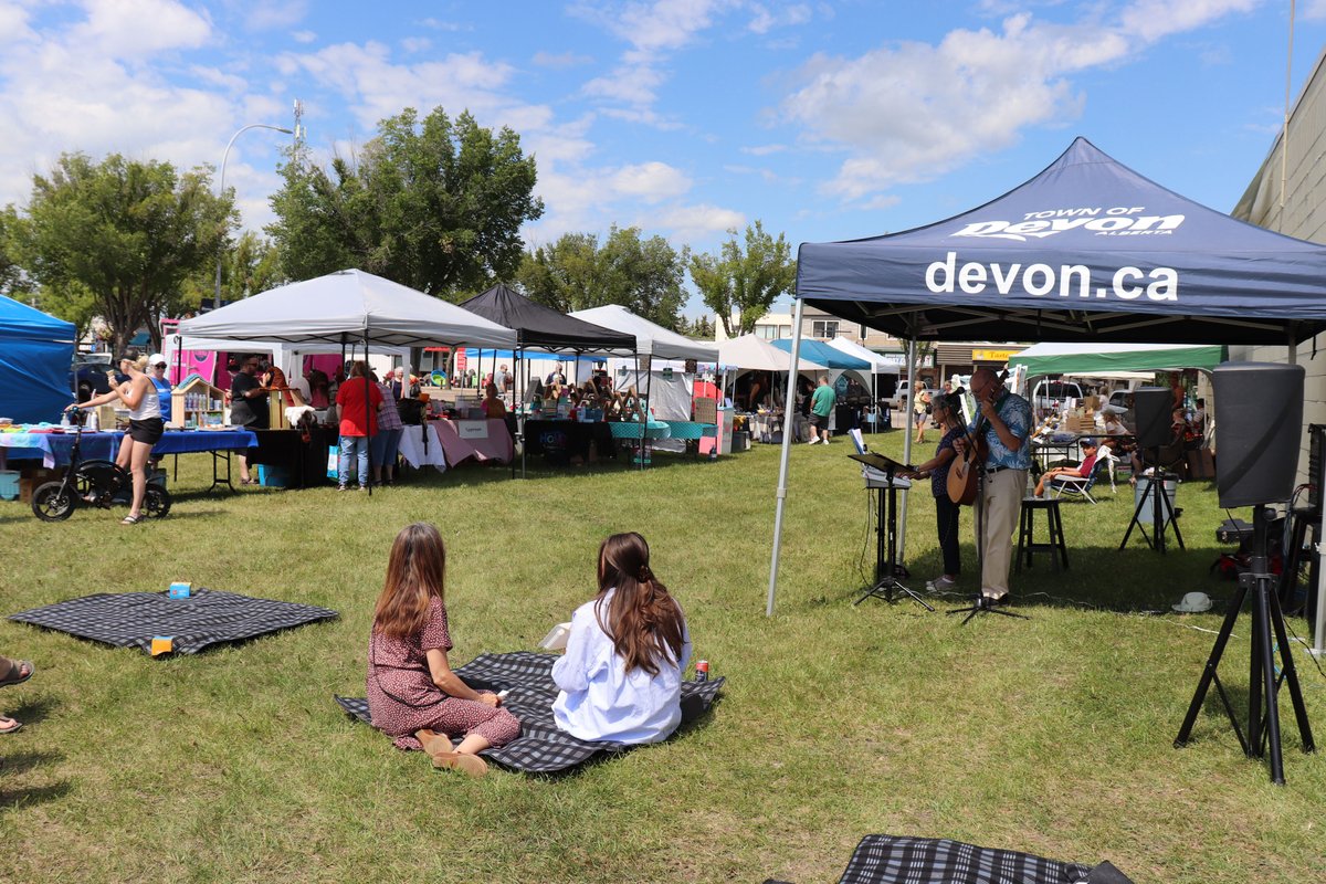 Thank you to everyone who came out for our very first Downtown Market this past Saturday. It was a huge success with over 30 vendors coming out!

The next market is on Aug. 6 and we still have slots available for musicians and vendors.

Learn more at devon.ca/dtmarket