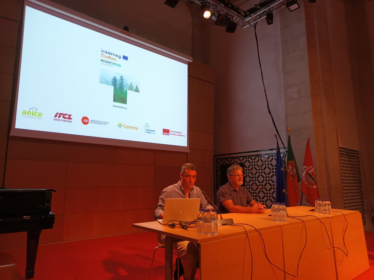 dmurielalonso's tweet photo. Jorrnada de trabajo en #Inundatio con #ClústerAeice en #Cascais #Portugal incidiendo en la importancia de la sensibilización social en la prevención del riesgo de inundaciones 
#interregeurope 
#Sudoe https://t.co/4idxhpDt3N