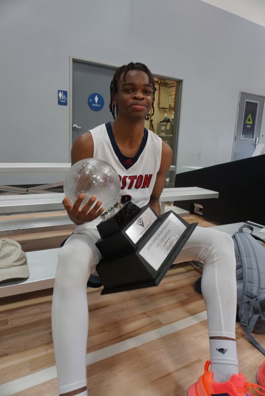 Class of 2025s wing Sebastian Wilkins and PG Ebuka Okorie played crucial roles in our 17u 3SSB Championship making big plays all week. Both high major prospects. We going to real good for a long time.