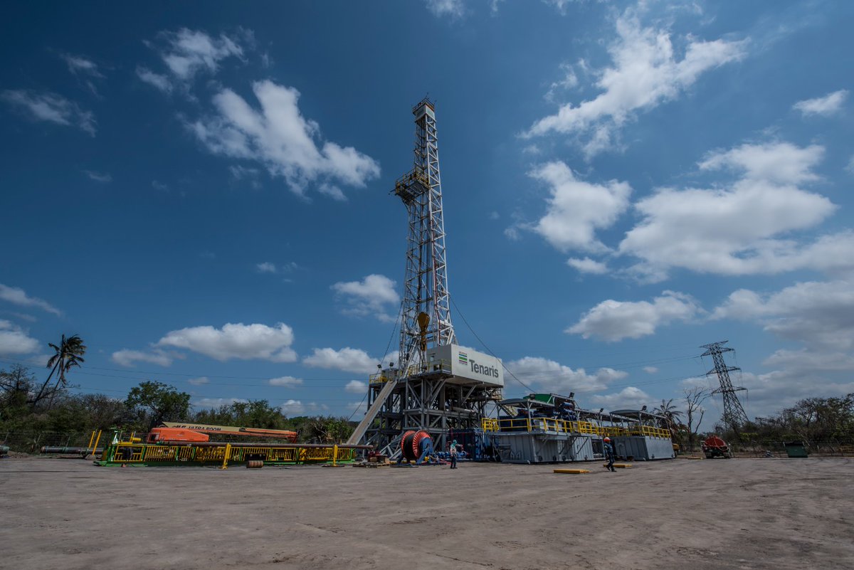 Tenaris_ar's tweet photo. 🇲🇽¡De Vaca Muerta a México sin escalas!
✈️Partimos hacia Veracruz con las principales operadoras del shale neuquino para una demostración exclusiva de nuestros productos.
¿Querés saber qué actividades vamos a realizar? 👇🧵 https://t.co/7F7lULoeIg