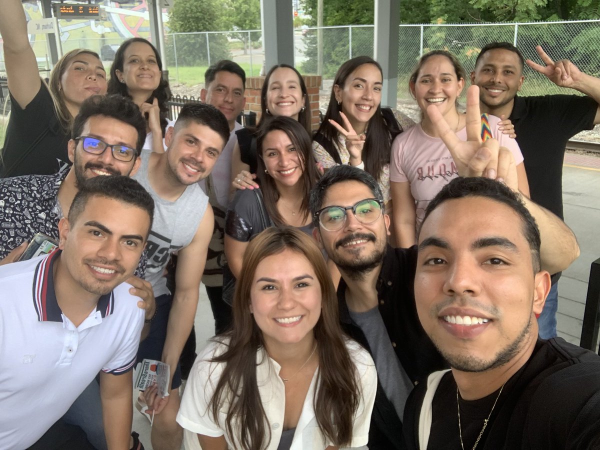 JuanCastroChile's tweet photo. On our way to Raleigh, at Amtrak Station! @basurto993 @Leolondono4 @Cadicksona @roxy2704 @val_moranm @ParticipateLrng #UnitingOurWorld @elirodgue https://t.co/mAtXkMZaLW