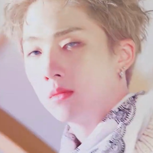 CJIUNGLOOK's tweet photo. https://t.co/YDjXlqE0Kn