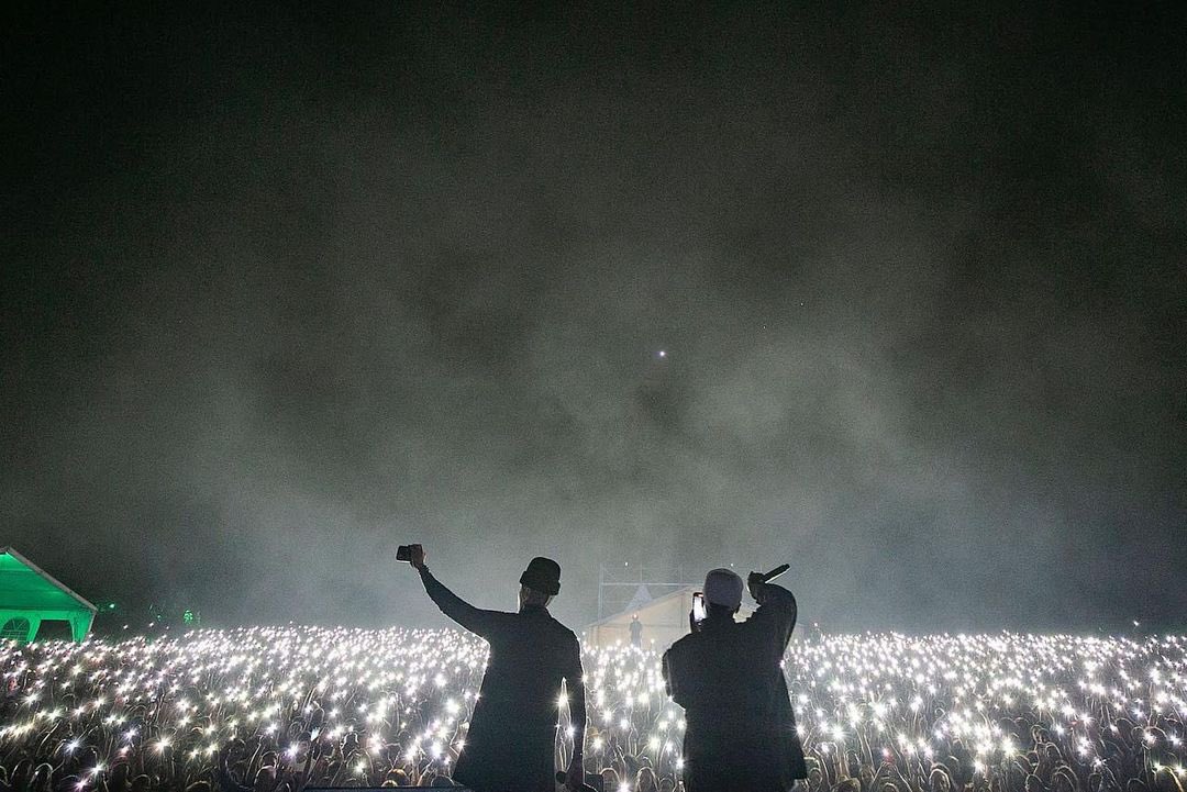 Concert4Earth's tweet photo. #CONCERTFOREARTH 🌎 Day one recap 💗

More photos here 👉 https://t.co/O2kbyKraE8 

@bep @bushofficial @NicoleScherzy @MODSUN 

📸: @ruipbsoares @hugorebelomoreira  @tag._agency_azores on IG

#blackeyedpeas #bush #modsun #nicolescherzinger https://t.co/LsAa5NT44y