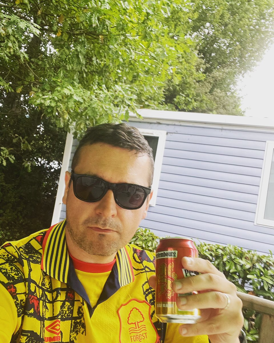 Time for a beer #france #NFFC #retro <a href="/NFFC/">Nottingham Forest</a>