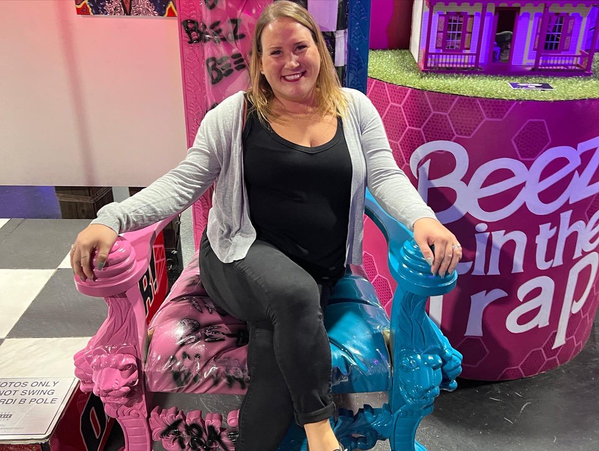 MrsRossi13's tweet photo. Quick month recap: travel to Denver + Atlanta with @nearpod , celebrating my upcoming graduation from @TexasTech , &amp; lots of early morning/late night walks for B! 🎓🎉💙 https://t.co/ubwiXCKVLT