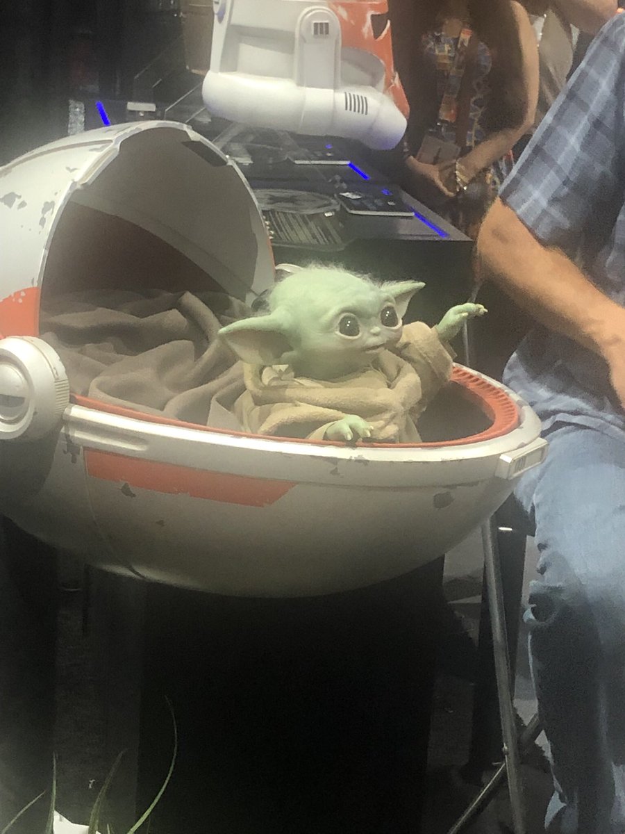 spidergeorge's tweet photo. The Menchaca bros. went to San Diego Comic Con! It was awesome! The end. https://t.co/c1pA6wQoqU