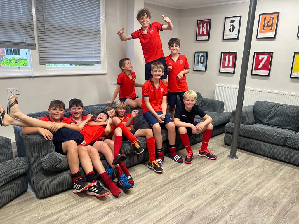 What an awesome weekend on tour for our U12 Boys at the @ReptonCup 🏑👏🥳Thank you to organisers, coaches &amp; umpires #teamwork #friendship #teamCCHC ♥️