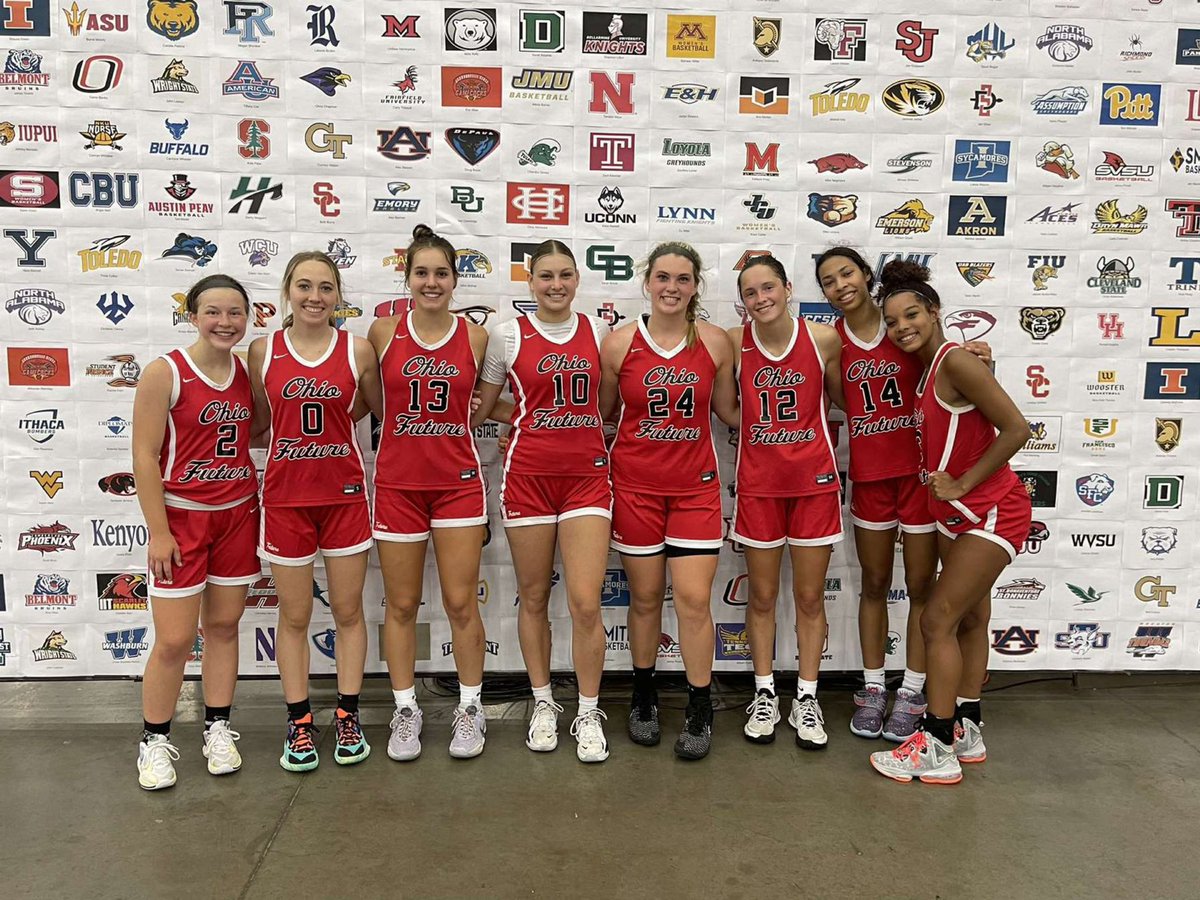 nicole_e_t's tweet image. i just played my last aau game ever with my best friends… thank you @OhioFuture @Coach_Eifert for the last 5 years. i will forever be grateful for these people ❤️‍🔥