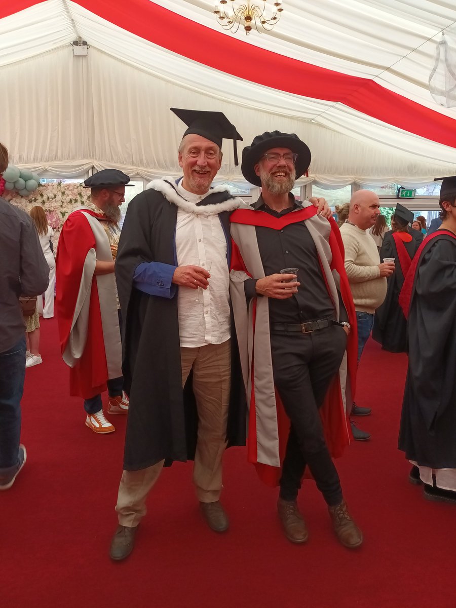 Jonathan Dovey tweet media