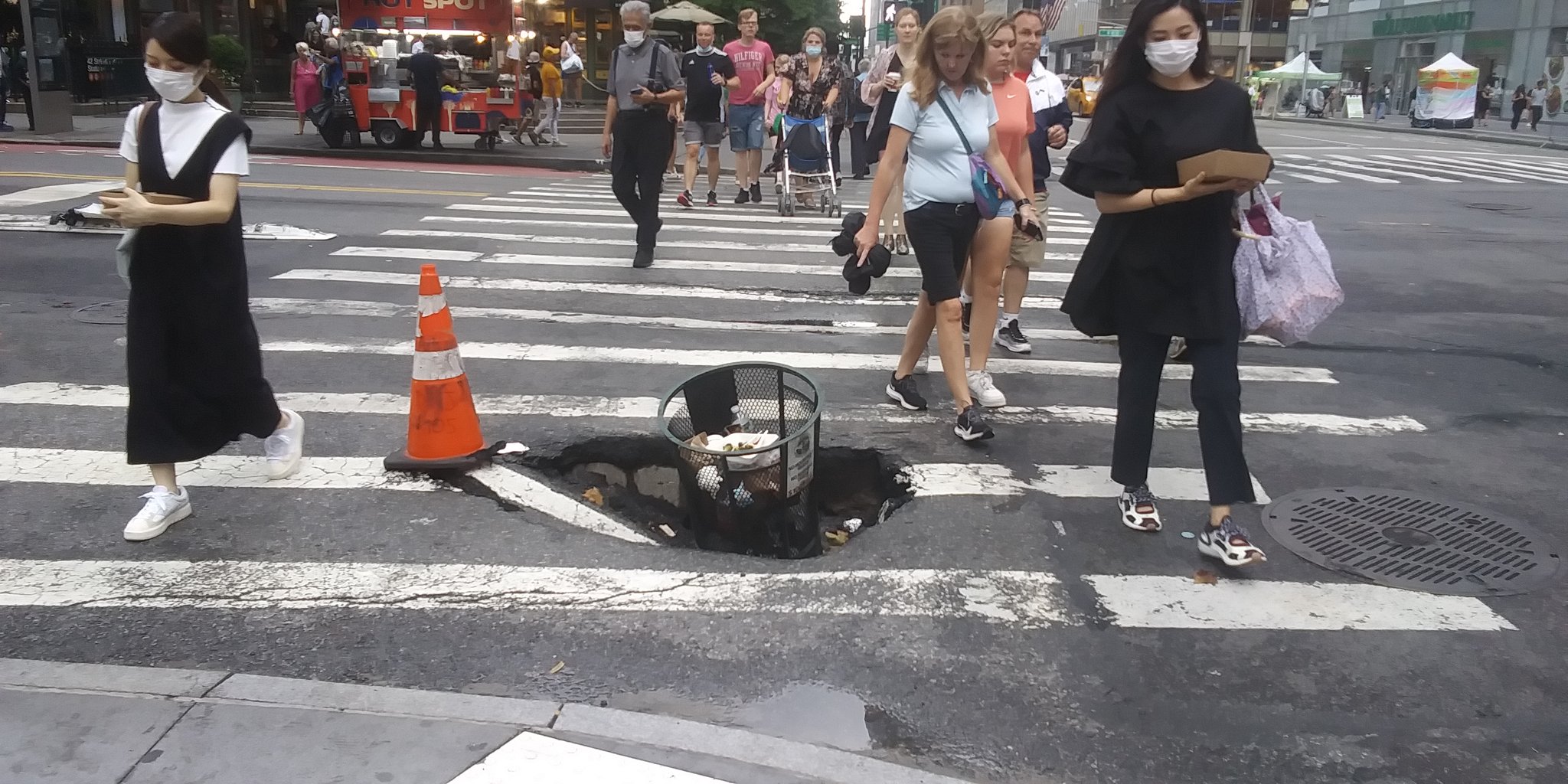 JQ LLC on Twitter: "#ObviouslyKnown New York City is broken https://t