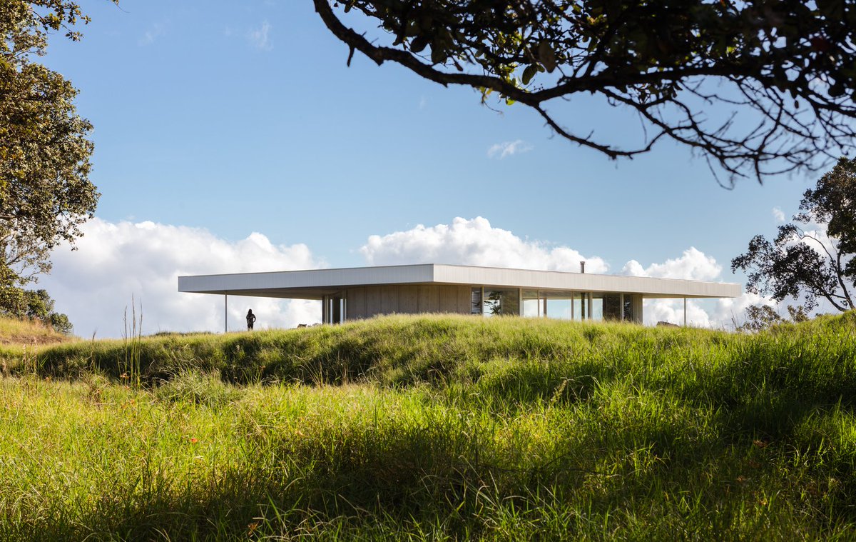 ArchGulo's tweet image. Musubi House
by Craig Steely Architecture, 2020
photos by Darren Bradley