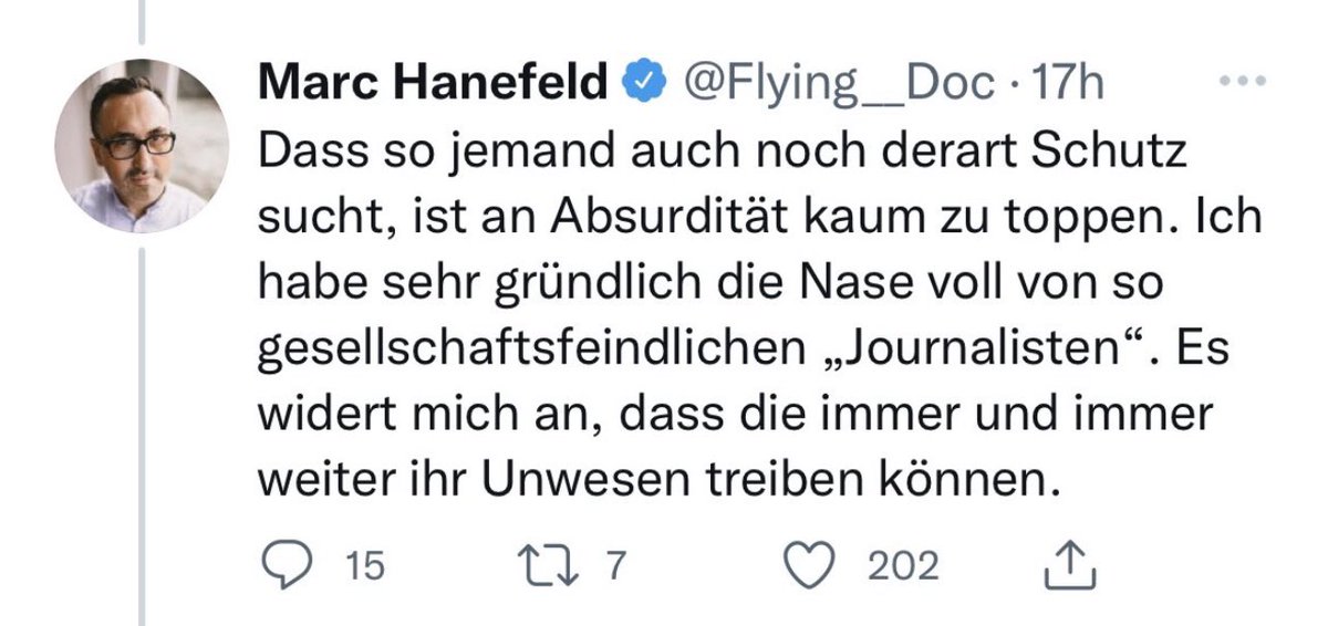 Tim_Roehn's tweet photo. Unliebsame Wissenschaftler sollen die Fresse halten, unliebsame Journalisten treiben ihr „Unwesen“ und - ganz neu - unliebsame Ärzte verhalten sich „unärztlich“ und müssen weg - wenn argumentativ nichts mehr geht, bleibt nur die blanke Wut. https://t.co/pVWXsFefFv