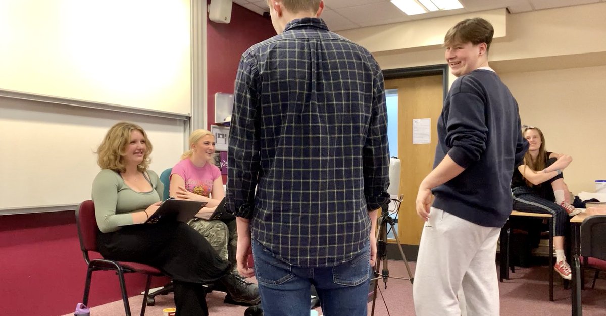tdtcdurham's tweet image. Aaaaaanndd… rehearsals are well underway for THE SINGLE LADY – have you got your tickets for @durhamfringe or #edfringe @theSpaceUK yet!?

Durham 30-31 Jul durhamfringe.co.uk/events/the-sin…
Edinburgh 5-13 Aug tickets.edfringe.com/whats-on/singl…