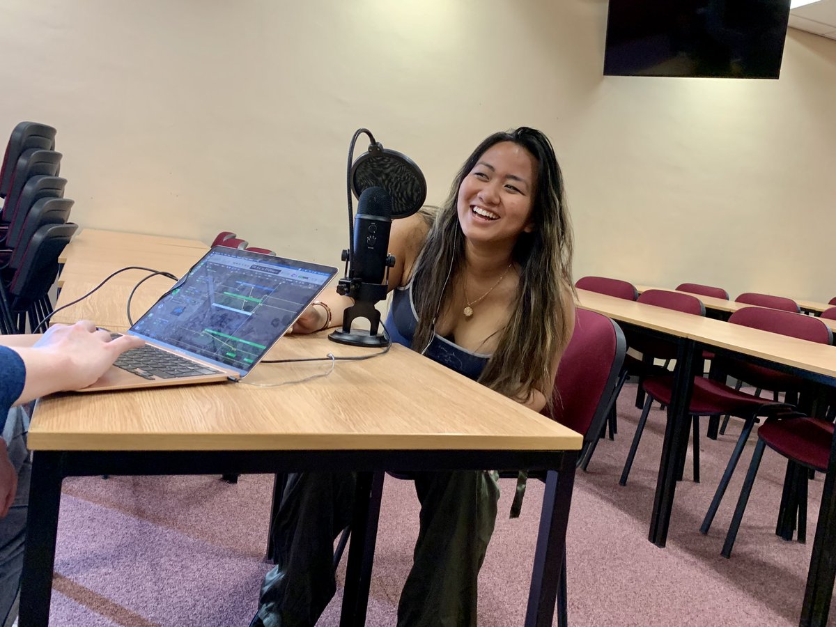 tdtcdurham's tweet image. Aaaaaanndd… rehearsals are well underway for THE SINGLE LADY – have you got your tickets for @durhamfringe or #edfringe @theSpaceUK yet!?

Durham 30-31 Jul durhamfringe.co.uk/events/the-sin…
Edinburgh 5-13 Aug tickets.edfringe.com/whats-on/singl…