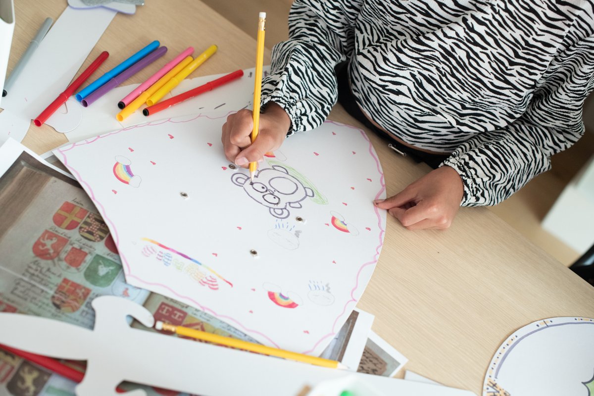 WORKSHOP | Maak je eigen vrijheidsschild

Woensdag 27 juli staat de workshop "Maak je eigen vrijheidsschild " op de agenda. Versier je eigen wapenschild en ga op de foto als vrijheidsstrijder!

Voor meer informatie:
bit.ly/3vaCu8U

📷: Daisy von Dutch