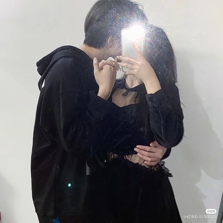 inegothic's tweet photo. ╭─╯ . . . . . . . . . . . . . . . . . .╰─╮
· ͟͟͞͞➳❥𝘖𝘩, 𝘣𝘰𝘺, 𝘪𝘵'𝘴 𝘺𝘰𝘶 𝘵𝘩𝘢𝘵 𝘐 𝘭𝘪𝘦 𝘸𝘪𝘵𝘩
    𝘈𝘴 𝘵𝘩𝘦 𝘢𝘵𝘰𝘮 𝘣𝘰𝘮𝘣 𝘭𝘰𝘤𝘬𝘴 𝘪𝘯.· ͟͟͞͞➳❥
╰─╮ . . . . . . . . . . . . . . . . . .╭─╯ https://t.co/mbanax5UQ5