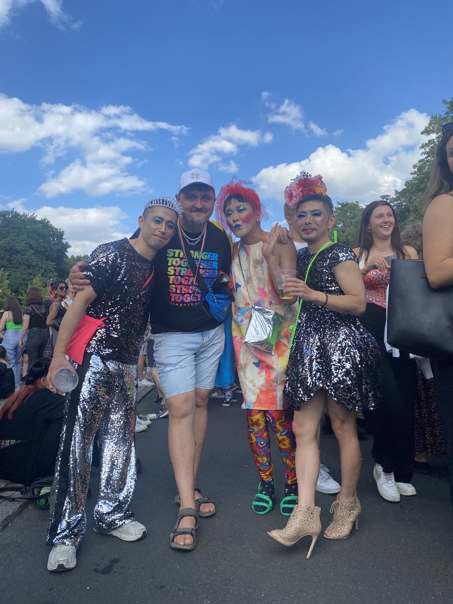 fightforrightua's tweet photo. People with disabilities are often desexualized by non-disabled people, and expressing sexuality or gender outside the heteronormative framework becomes a big statement. But the truth is: people with disabilities not only have sex – they also have sexuality.
#DisabilityPrideMonth https://t.co/UnJGaSl1mB