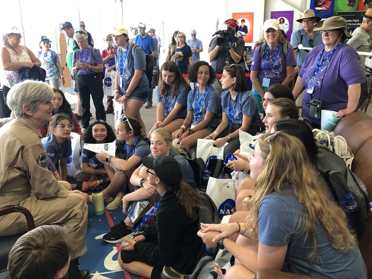 Our #GirlVenture campers are greatly enjoying Q &amp; A time with #NASASofia pilot Liz Ruth at the <a href="/NASA/">NASA</a> tent during #OSH2022 !  <a href="/EAA/">EAA</a> #AirVenture #AirVenture2022