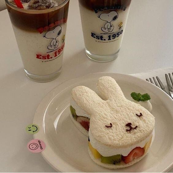 daily_dolce's tweet photo. Miffy sandwich https://t.co/hVU8j47D9J