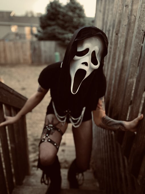 it's almost spooky season 👻 https://t.co/qWpXv6EXi2<a href="/tag/internationalwomensday"class="tags"><span>#internationalwomensday</span></a>