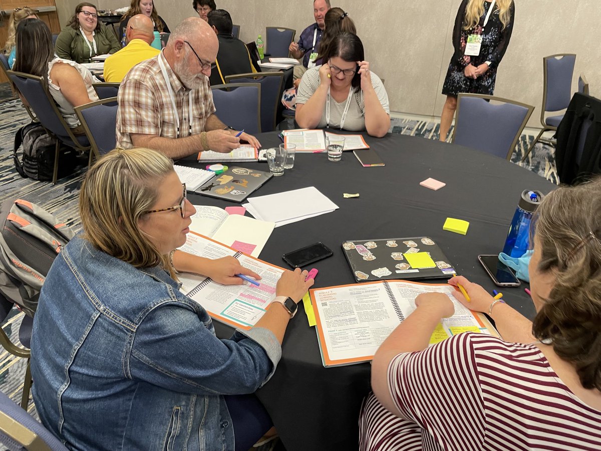 Dr. Olivia Amador (@oamadorv) on Twitter photo “Learning intentions have a priming effect on learners and contribute to student success.” #AVL2022 #TeacherClarityPlaybook <a href="/ToniFaddis/">Toni Faddis</a> <a href="/DFISHERSDSU/">Douglas Fisher</a> <a href="/NancyFrey/">Nancy Frey</a> @ValVerdeSupt “Learning intentions have a priming effect on learners and contribute to student success.” #AVL2022 #TeacherClarityPlaybook <a href="/ToniFaddis/">Toni Faddis</a> <a href="/DFISHERSDSU/">Douglas Fisher</a> <a href="/NancyFrey/">Nancy Frey</a> @ValVerdeSupt