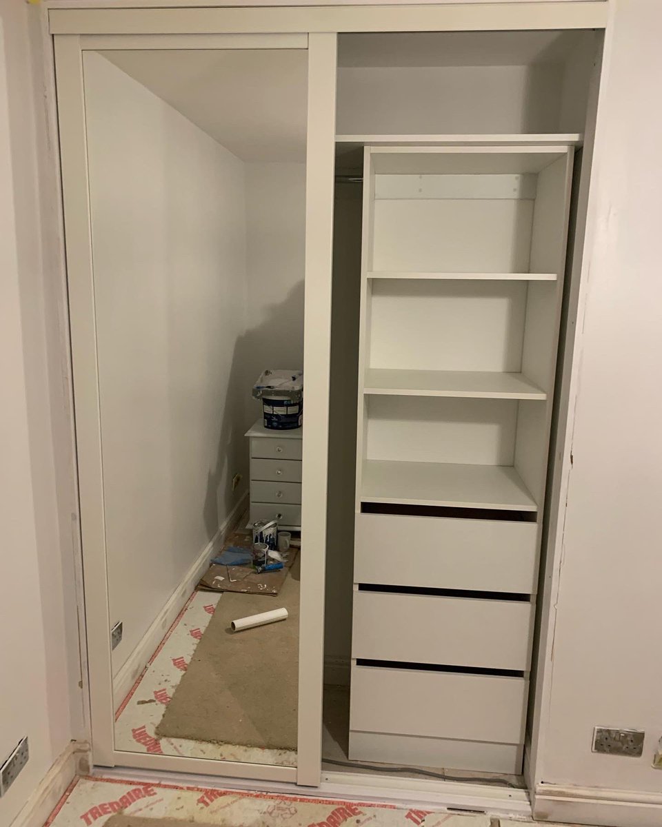 Custom made sliding
wardrobes supplied and fitted in Milton of Campsie.
#joiner #joinery #joiners #joinerydesign #joinerywork
#bespokejoinery #joinersofinstagram #carpentry
#carpenter #carpenters #carpentryskills
#carpentrywork #construction #constructionlife
#glasgow #chryston