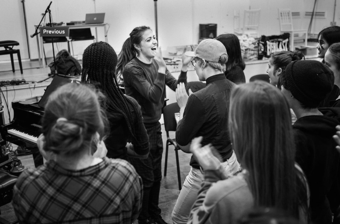 FSensesM's tweet photo. Listen to the latest episode in our podcast, Music Touching Lives, in which @tom_seligman
talks to Hannah Conway, https://t.co/rIKcgmx2ft founder of @insoundvoice https://t.co/5dBZVvGGHt 
“Art is energy" she says "and you trust people will run with you...' https://t.co/mI54GG4EMN https://t.co/B6dmqZrGjO