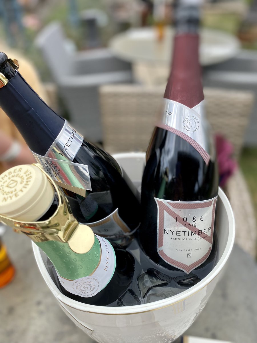 S21EGG's tweet photo. Thank you Sophie Robertson, @michaelgbush &amp; @Nyetimber for the perfect 30th birthday celebrations 🥂 #corkdork https://t.co/RnjpzG9Bg5