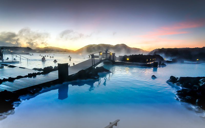 _bucketlistpost's tweet photo. Monday, July 25th, 2022 Bucket List Item:

• Relax in the Blue Lagoon in Iceland

📍Grindavik, Iceland

#travel #traveling #iceland #bucketlist #BUCKETLIST #bucketlistitems https://t.co/ihjrRYU6CY