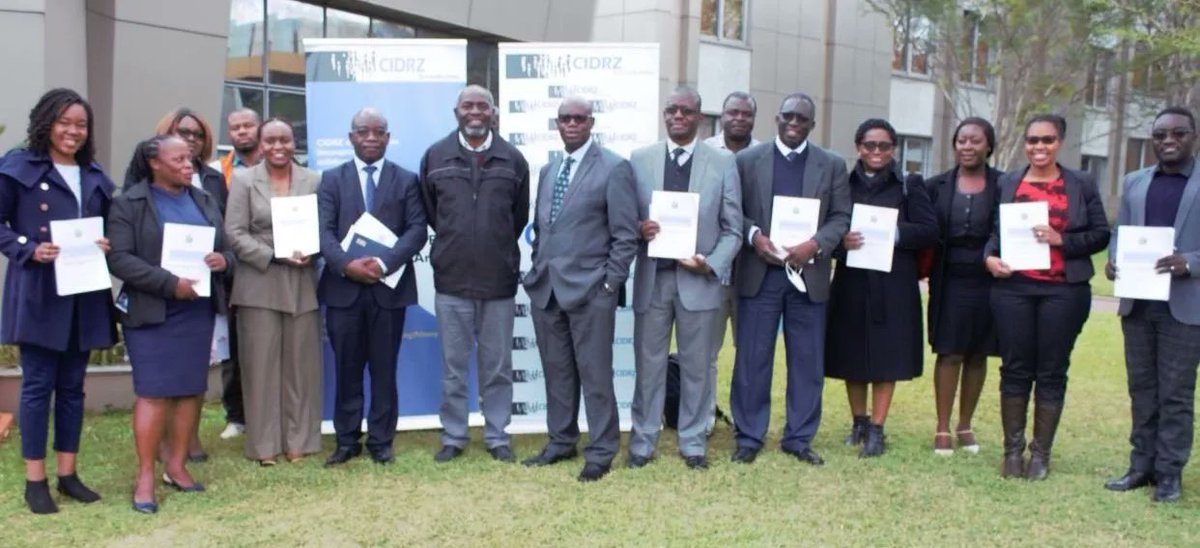 NCDIpoverty's tweet photo. 🎉Congratulations to the Zambia Ministry of Health and @cidrzinfo for launching the Zambia NCDI Poverty Commission Report and announcing that they will initiate PEN-Plus services at two district hospitals in the coming months https://t.co/P2LIzRwqaz https://t.co/2pAW8f5L2n